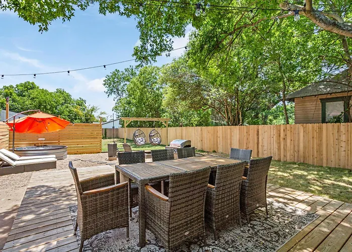 The Craftsman On Clay-Downtown-4 Blocks To Silos-Hot Tub And Cowboy Pool