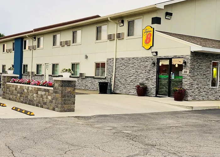 Super 8 By Wyndham Moberly Mo