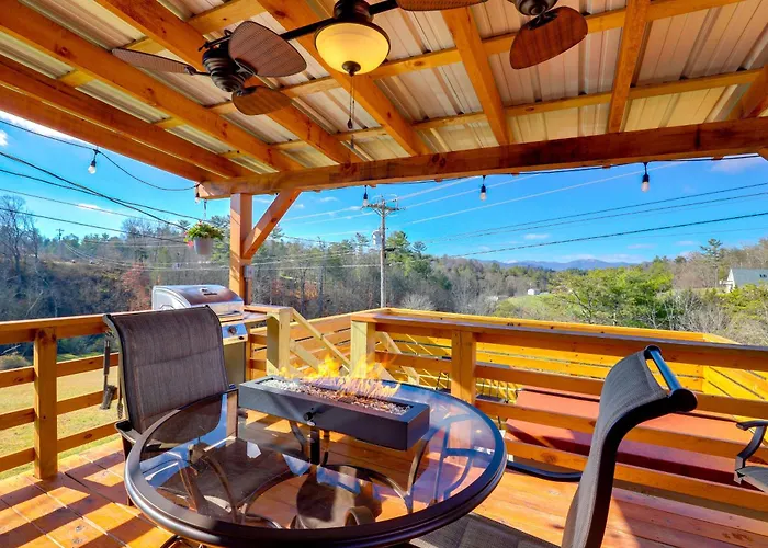 Pet-Friendly Studio W/ Hot Tub & Views In Marshall