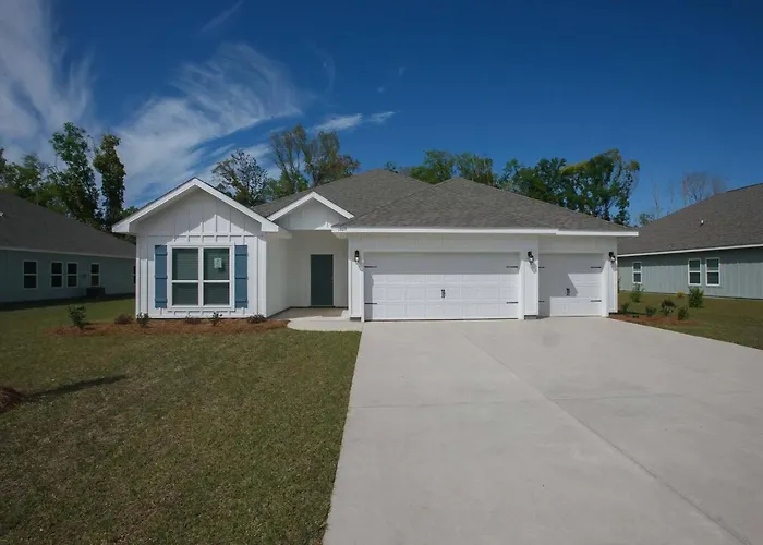 Pleasant Dreams House During November 2023 With A