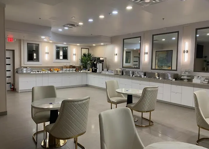 Ramada By Wyndham Dfw Airport