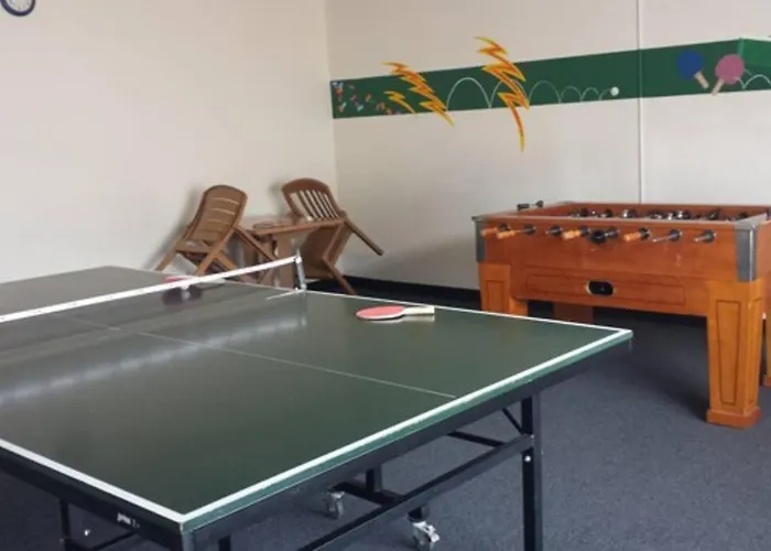 Sand Pebbles Resort - 1 Bedroom Condo In Great Location Right By The Beaches And Attractions
