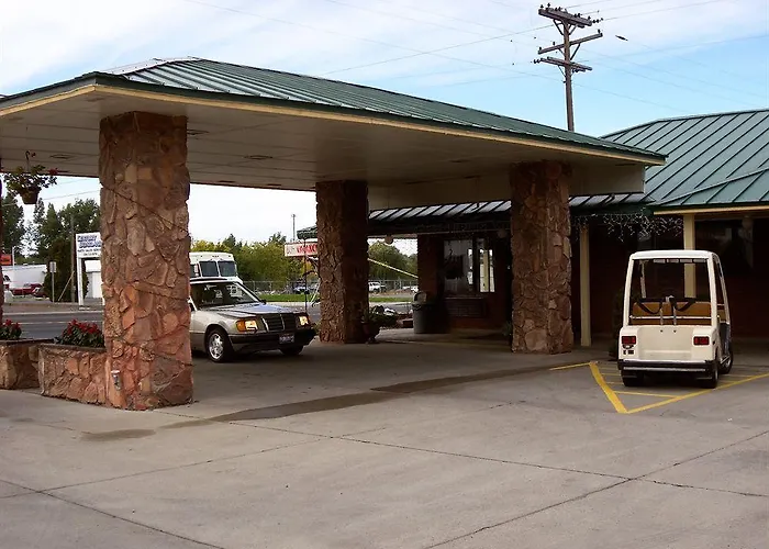 Apollo Motor Inn