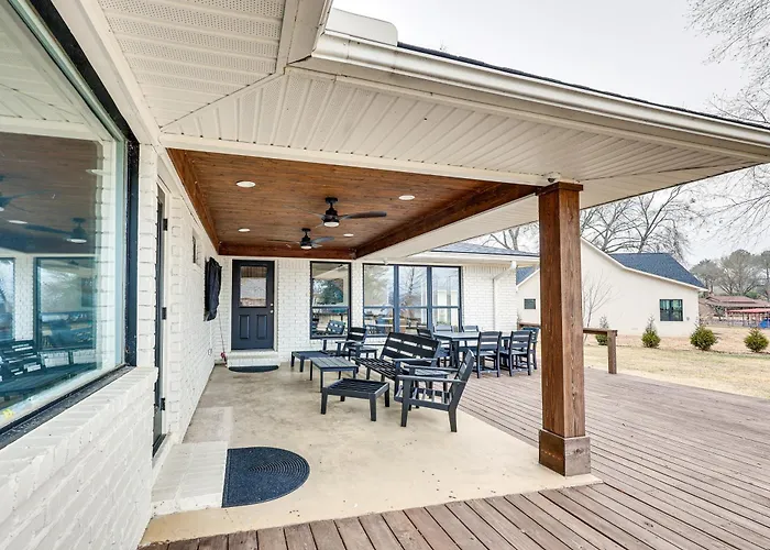Grand Lakefront Home In Hot Springs W/ Boat Dock!