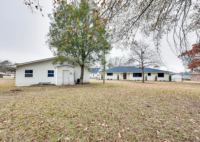 Grand Lakefront Home In Hot Springs W/ Boat Dock!