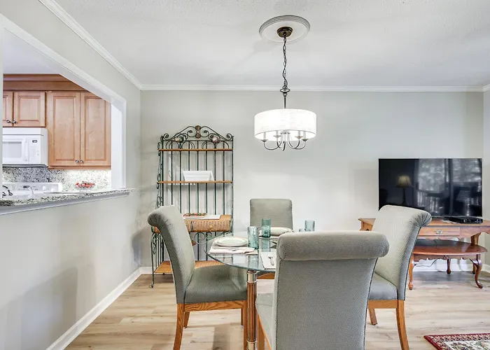 Modern Mccormick Townhome On Lake Thurmond!