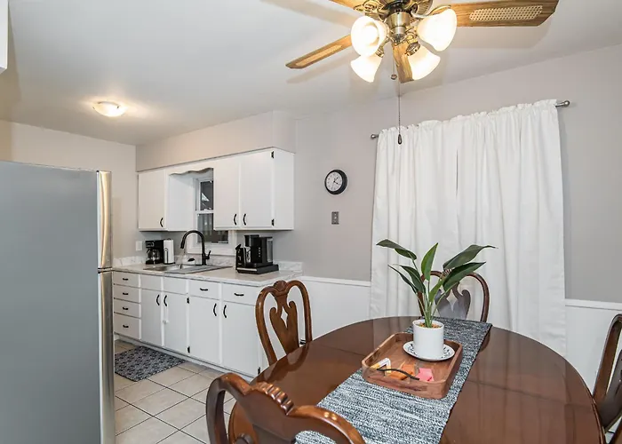 2 Bedroom Oasis 5 Mins To Mayo Clinic