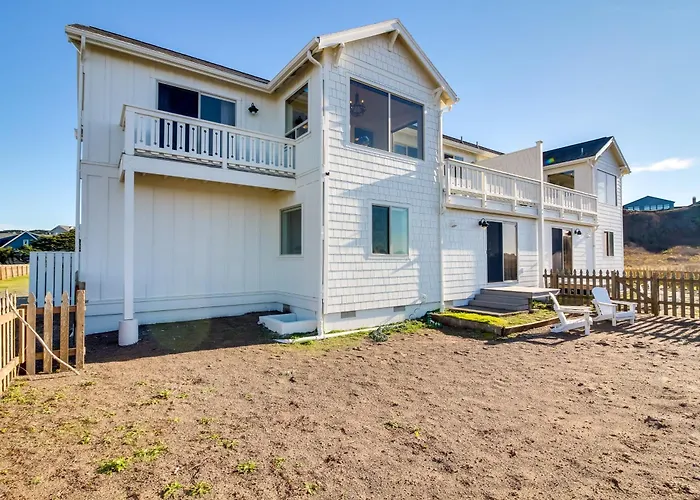 Beachfront Bandon Vacation Rental W/ Ocean View!