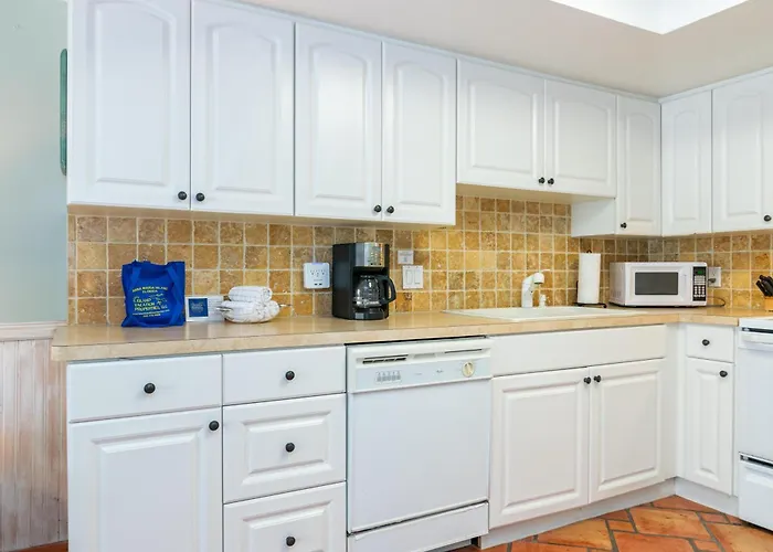Seabreeze Condo B