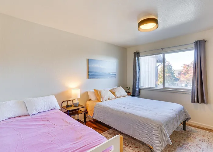 Airy Fortuna Apartment With Deck!
