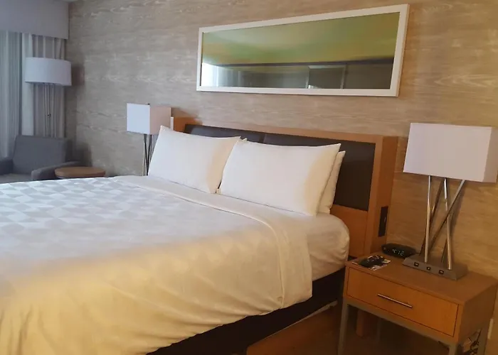 Holiday Inn Palmdale-Lancaster By Ihg