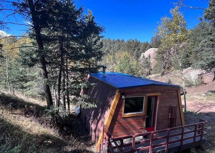 Cozy Cabin