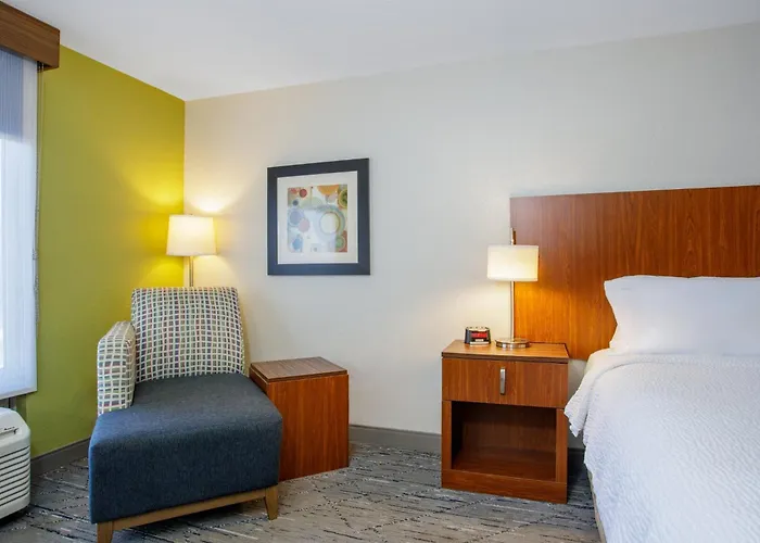 Holiday Inn Express & Suites Jacksonville South - I-295 By Ihg