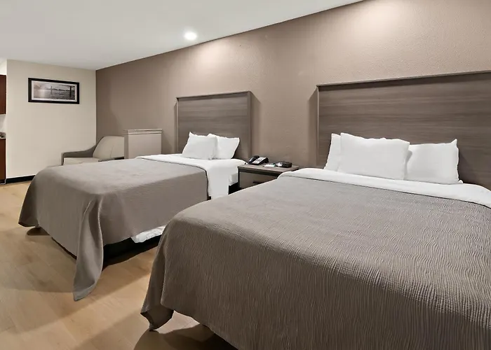 Quality Inn & Suites Weatherford