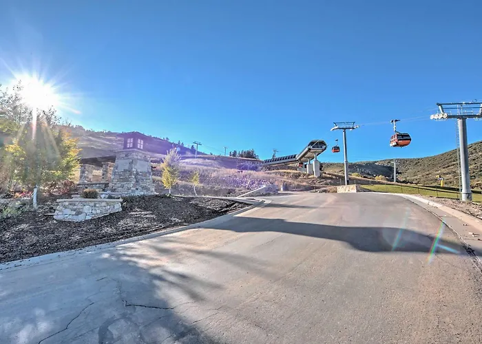 Ski-In/Ski-Out Park City Studio W/ Pool Access!