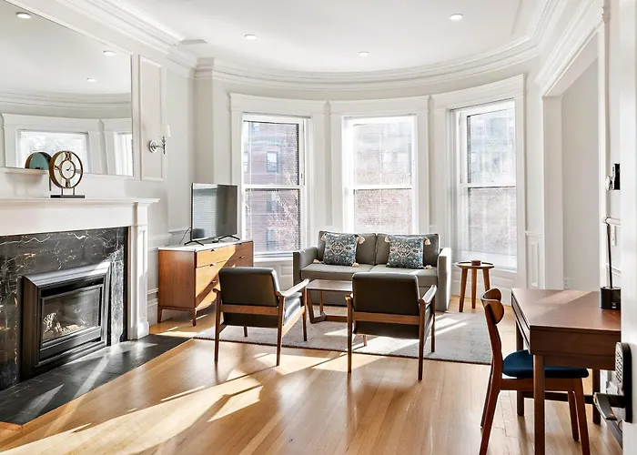 Charlesgate Suites