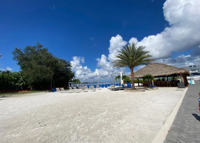 The Suites At Fishermen'S Village - 2 Bedroom Suites