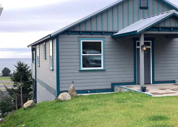 Shelter Cove Brand New Beautiful Ocean View Home
