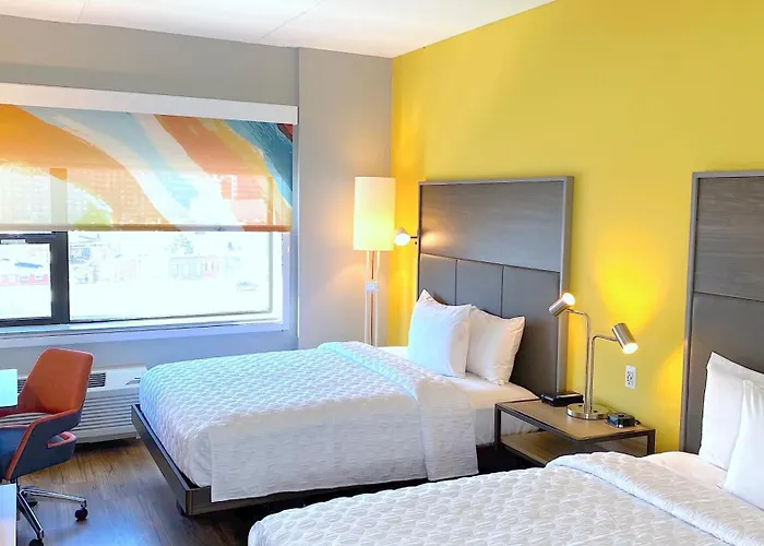 Tru By Hilton Baltimore Harbor East