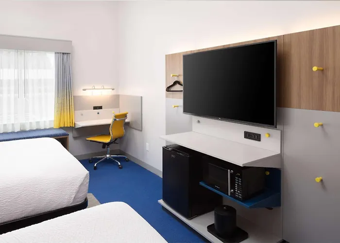 Microtel Inn & Suites By Wyndham Macedon