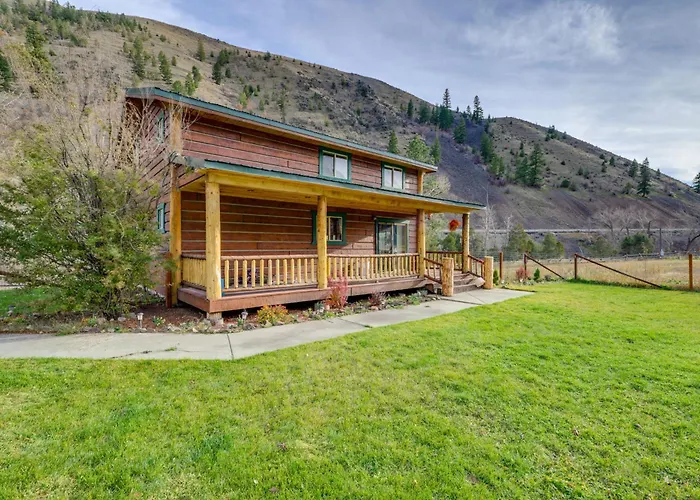 Pet-Friendly Idaho Home On The Salmon River!