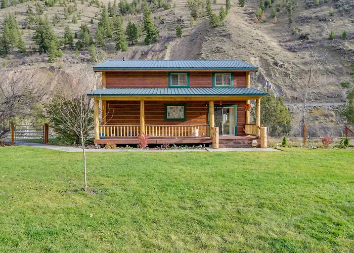 Pet-Friendly Idaho Home On The Salmon River!