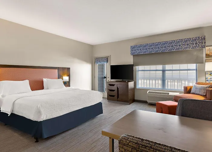 Hampton Inn & Suites Petoskey