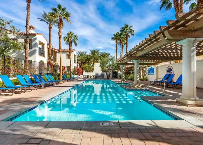 Lv105 Upstairs 1 Bedroom Overlooking The Pool