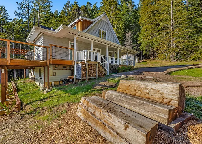 Stunning 3Br With Ridge Top Views And Hot Tub