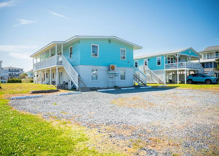 The Hideaway By Oak Island Accommodations
