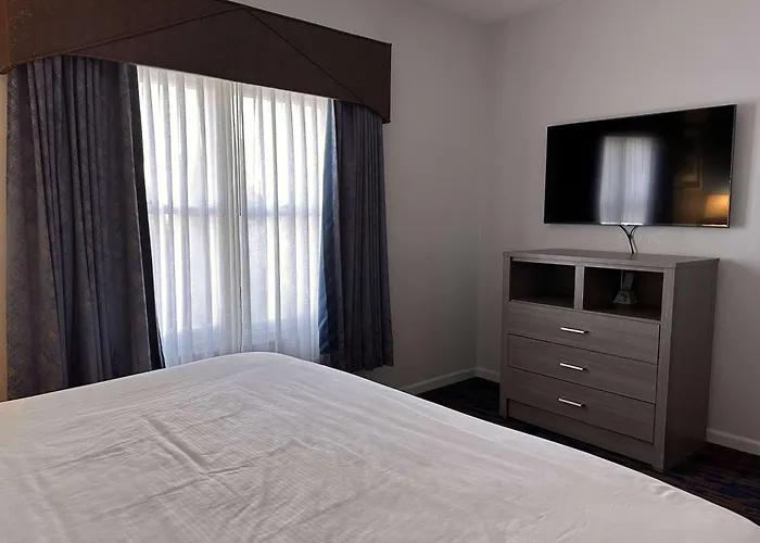 Baymont By Wyndham Indianapolis Northwest