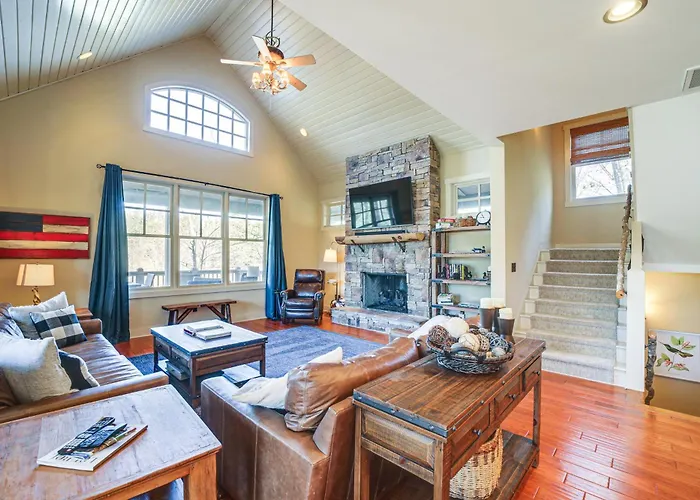 'Lake Livin' Lodge' Cashiers Retreat W/ Mtn Views