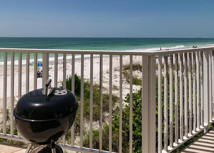 Beach House Resort 10