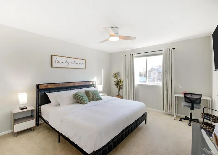 Family Townhouse In Arvada 3Bed-1.5Bath-5People