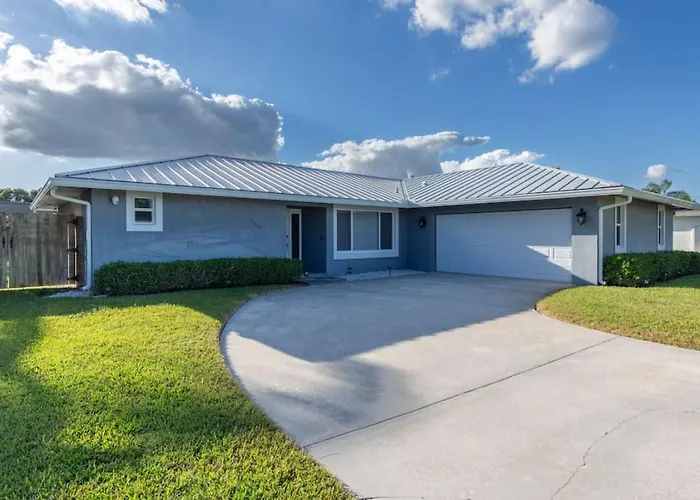 5Br Wellington Equestrian Retreat