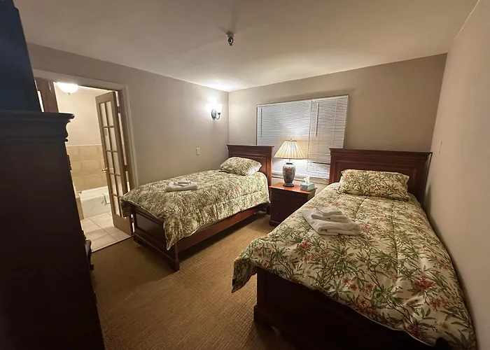 The Oaks B&B Hotel And Spiritual Center