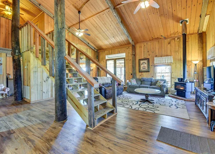 Pet-Friendly Opp Vacation Rental W/ Spacious Deck!