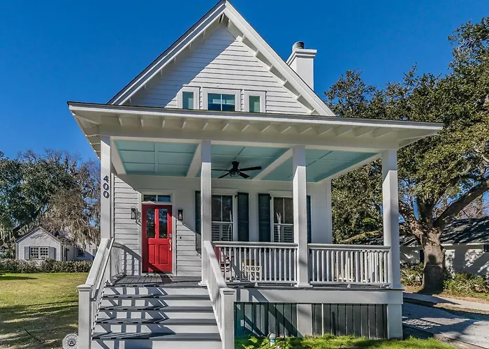 New Listing - Centrally Located Beaufort Home