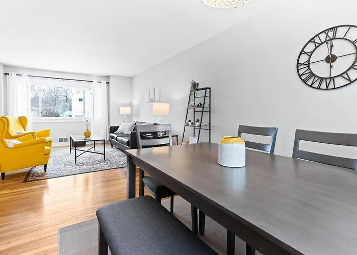 The Cranbrook- Close To Osu-Downtown Columbus-Short North-Clintonville-Upper Arlington