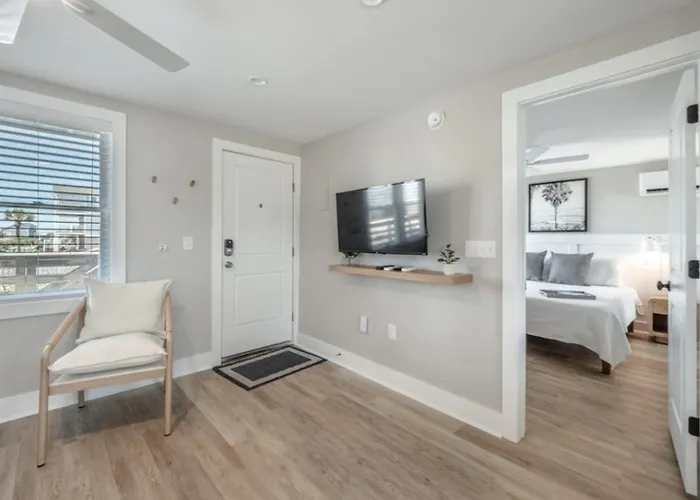 The Beach House At Oak Island By North State Hospitality