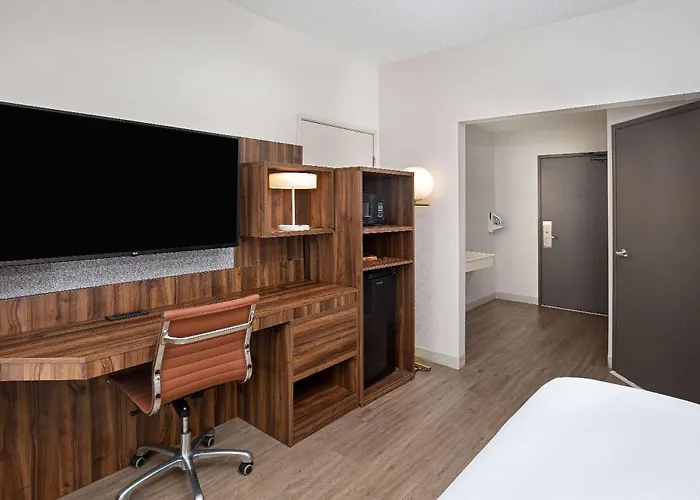 Wingate By Wyndham Hattiesburg