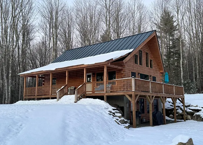 18Ha Log Home Close To Franconia Notch; Privacy, Fire Pit, Wifi, Pool/Gym Passes, Dog Friendly!