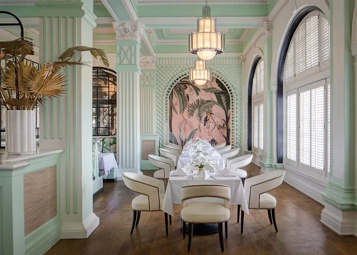 Grand Galvez Resort, Autograph Collection