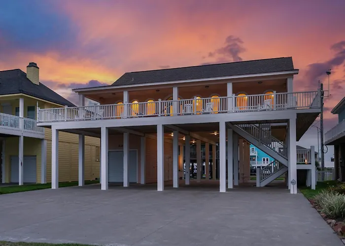 New! Luxurious 3 Bed Sleeps 12 Epic Views Wow