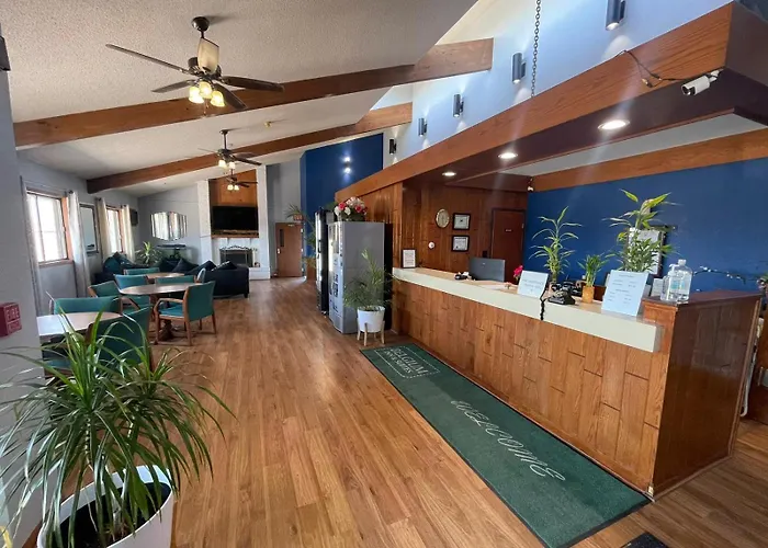 The Belgium Inn & Suites