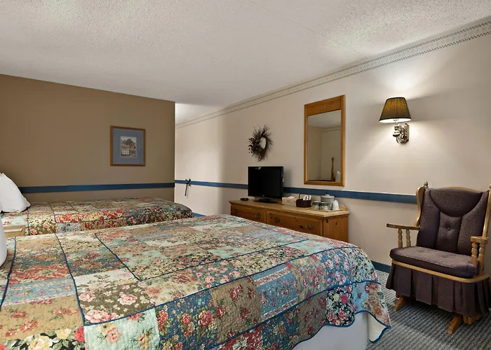Country Living Inn