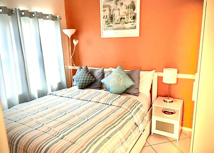 ~ Cozy In-Law Apartment Close To Siesta Key ~