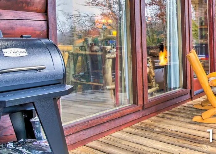 The Moose Cove Hideaway On The Lake