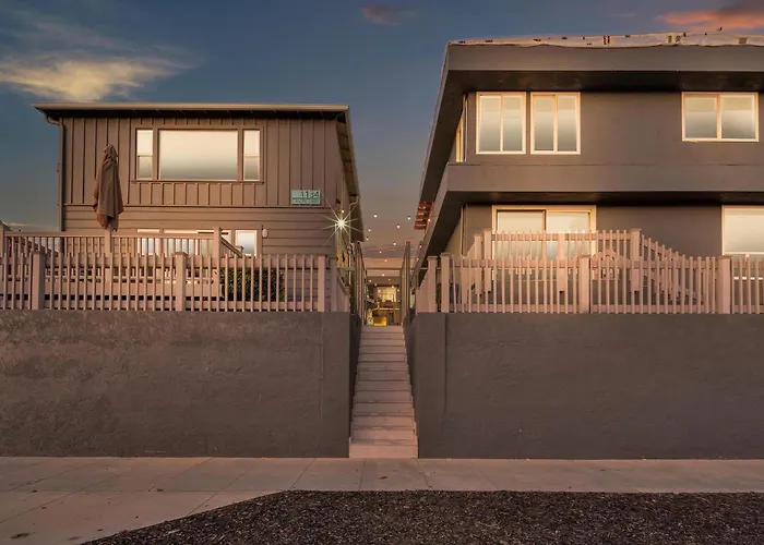 Beachside Bliss | Tower 9 Getaway Across From The Sand