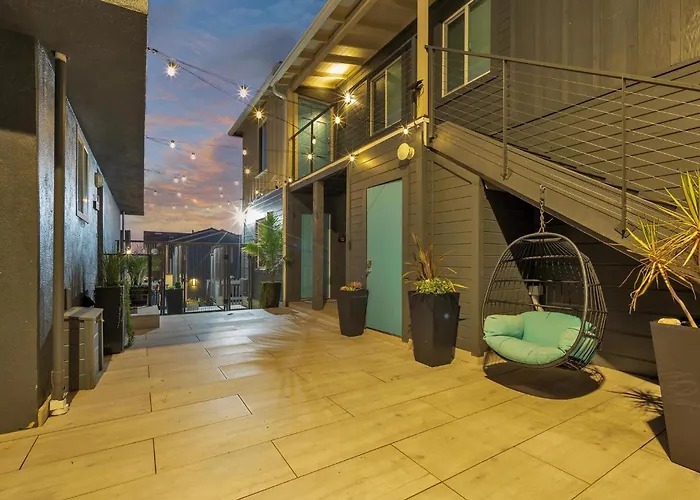 Beachside Bliss | Tower 9 Getaway Across From The Sand